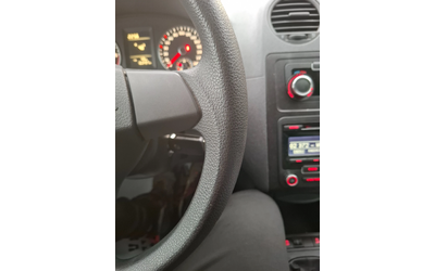 VW Caddy 1.6TDI - автомобили, коли, обяви за нови и употребявани 10