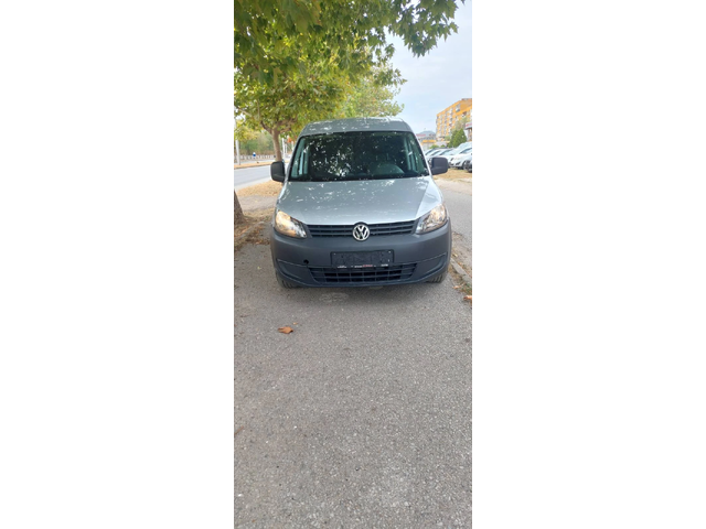 VW Caddy 1.6 TDI   клима - автомобили, коли, обяви за нови и употребявани 0