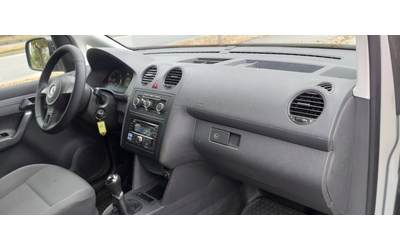 VW Caddy 1.6 TDI   клима - автомобили, коли, обяви за нови и употребявани 13