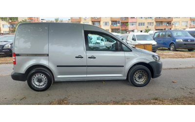 VW Caddy 1.6 TDI   клима - автомобили, коли, обяви за нови и употребявани 6
