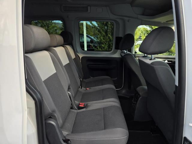 VW Caddy 1.6TDI-102кс= КЛИМАТИК= ПЪТНИЧЕСКИ - автомобили, коли, обяви за нови и употребявани 13