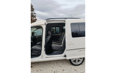 VW Caddy 1.6, 102к.с. - автомобили, коли, обяви за нови и употребявани 10