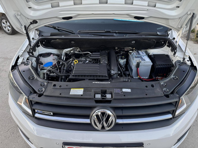 VW Caddy, 2019 г., 95000 км, 110 к.с. - автомобили, коли, обяви за нови и употребявани 12