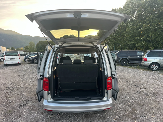 VW Caddy 2.0TDI 102kc DSG 7MESTA FULLL - автомобили, коли, обяви за нови и употребявани 15