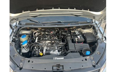 VW Caddy 2.0TDI 102kc DSG 7MESTA FULLL - автомобили, коли, обяви за нови и употребявани 16