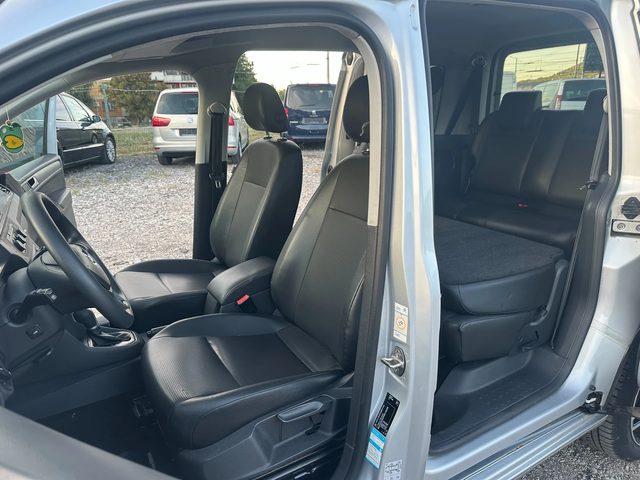 VW Caddy 2.0TDI 102kc DSG 7MESTA FULLL - автомобили, коли, обяви за нови и употребявани 8