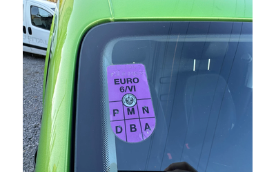 VW Caddy 2.0TDI КАТО НОВ! EURO6 - автомобили, коли, обяви за нови и употребявани 15