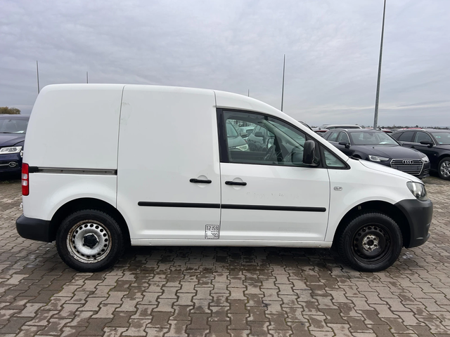 VW Caddy 1.6TDI 1+ 1 EURO 5 - автомобили, коли, обяви за нови и употребявани 4
