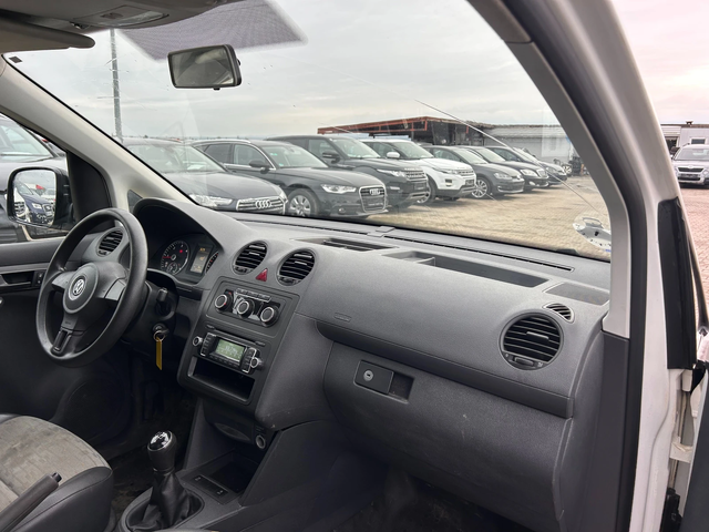 VW Caddy 1.6TDI 1+ 1 EURO 5 - автомобили, коли, обяви за нови и употребявани 9