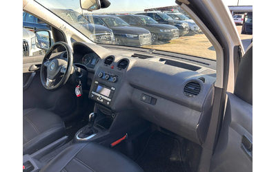 VW Caddy MAXI 2.0TDI AVTOMAT/NAVI EURO 5 - автомобили, коли, обяви за нови и употребявани 11