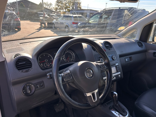 VW Caddy MAXI 2.0TDI AVTOMAT/NAVI EURO 5 - автомобили, коли, обяви за нови и употребявани 12