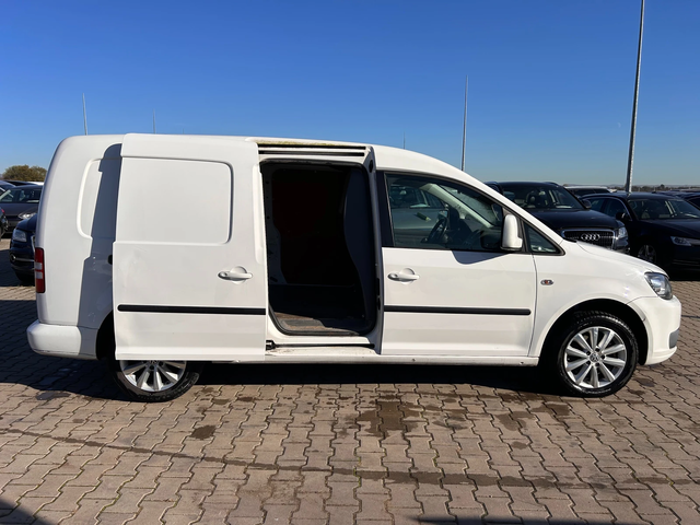 VW Caddy MAXI 2.0TDI AVTOMAT/NAVI EURO 5 - автомобили, коли, обяви за нови и употребявани 5