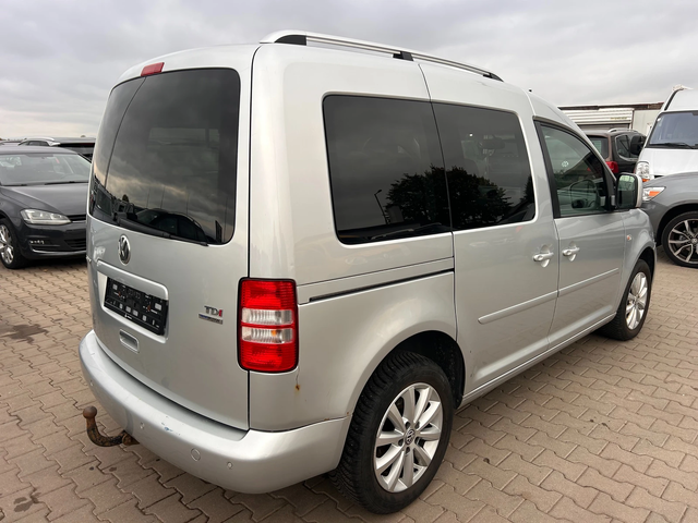 VW Caddy 1.6TDI 4+ 1 NAVI EURO 5 - автомобили, коли, обяви за нови и употребявани 6