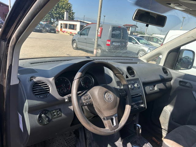 VW Caddy 1.6TDI AVTOMAT EURO 5 - автомобили, коли, обяви за нови и употребявани 10