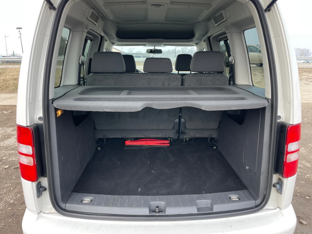 VW Caddy 1.6TDI-102-AVTOMAT-ITALIA - автомобили, коли, обяви за нови и употребявани 11