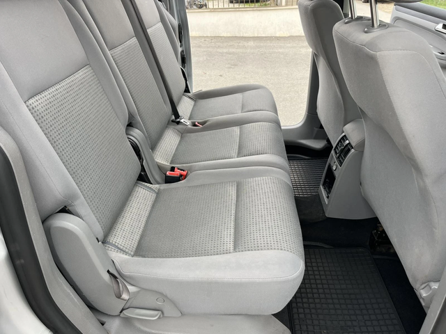 VW Caddy 1.9TDI 105кс. КЛИМАТИК EURO 4 ПАРКТРОНИК - автомобили, коли, обяви за нови и употребявани 9