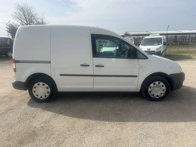 VW Caddy - автомобили, коли, обяви за нови и употребявани 3
