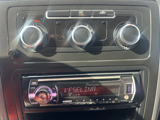 VW Caddy - автомобили, коли, обяви за нови и употребявани 10