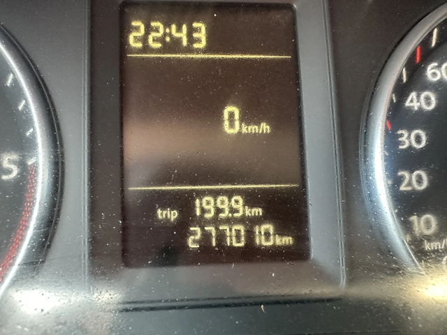 VW Caddy - автомобили, коли, обяви за нови и употребявани 15