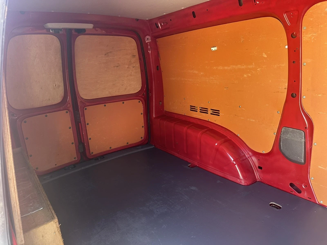 VW Caddy - автомобили, коли, обяви за нови и употребявани 8