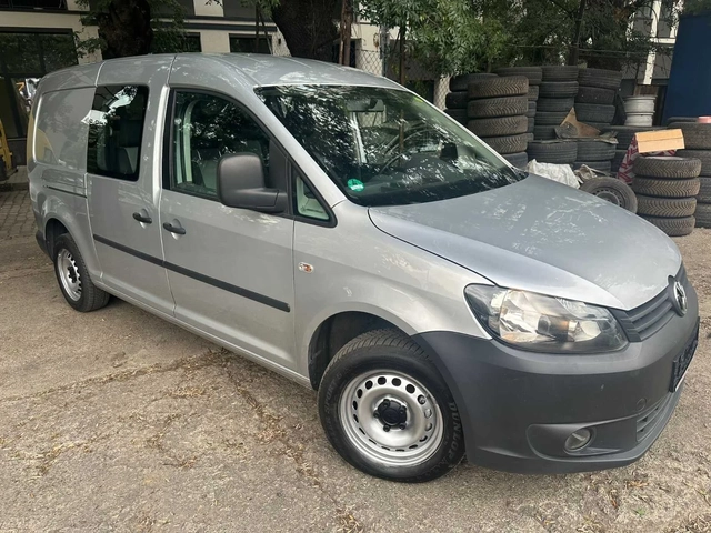 VW Caddy 1.6ТД - автомобили, коли, обяви за нови и употребявани 4