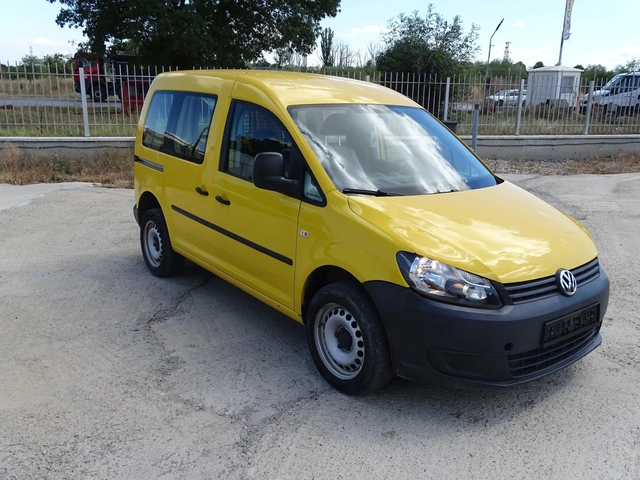 VW Caddy 4x4 - автомобили, коли, обяви за нови и употребявани 1