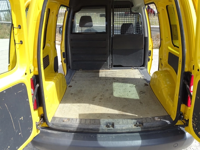 VW Caddy 4x4 - автомобили, коли, обяви за нови и употребявани 7