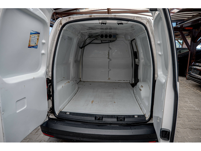 VW Caddy Хладилен/1.4i/Климатик/SD Card - автомобили, коли, обяви за нови и употребявани 6