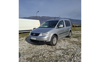 vw-caddy-life-cng-germaniya-klimatik - 0