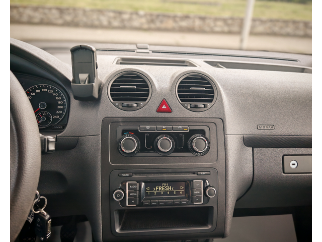 VW Caddy MAXI фабрична газ - автомобили, коли, обяви за нови и употребявани 11