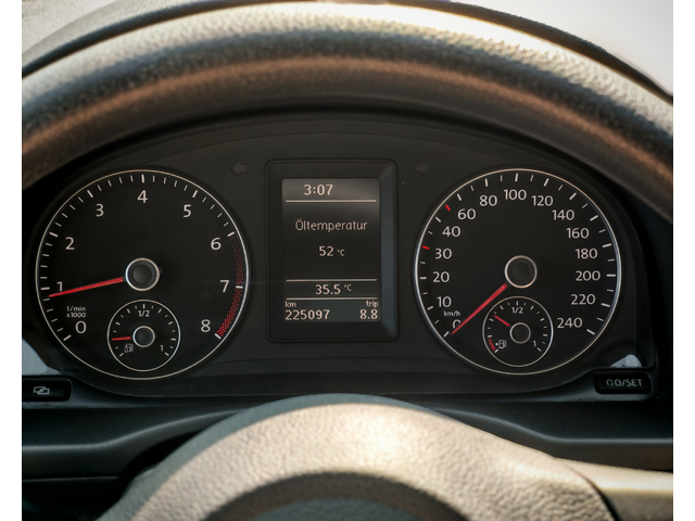 VW Caddy MAXI фабрична газ - автомобили, коли, обяви за нови и употребявани 14