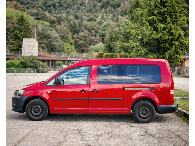 VW Caddy MAXI фабрична газ - автомобили, коли, обяви за нови и употребявани 7