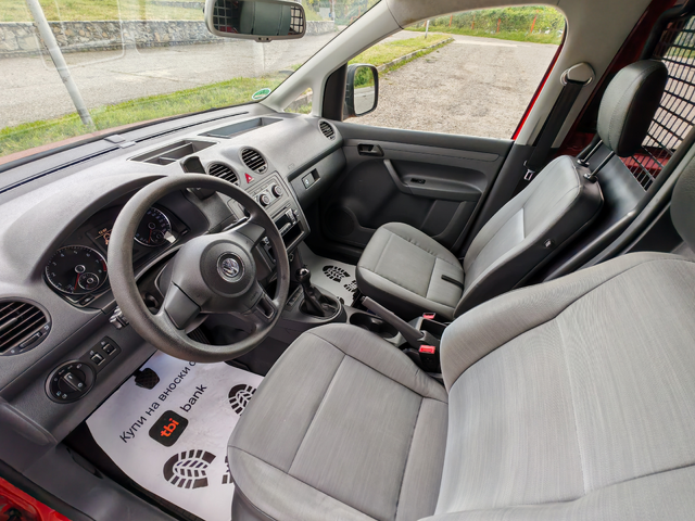 VW Caddy MAXI фабрична газ - автомобили, коли, обяви за нови и употребявани 8