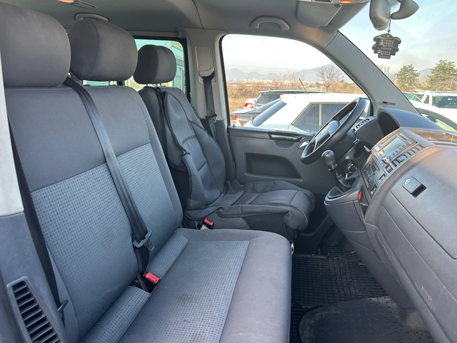 VW Caravelle 4Х4* ДЪЛГА БАЗА* 8+ 1* КЛИМАТРОНИК - автомобили, коли, обяви за нови и употребявани 9