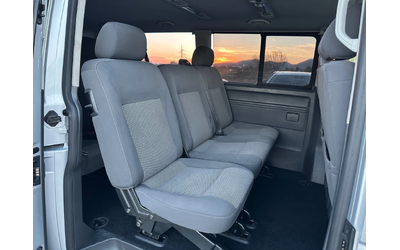 VW Caravelle 2.0TDI* 140к.с* 9-МЕСТЕН* ДЪЛГА БАЗА* 6 СКОРОСТИ - автомобили, коли, обяви за нови и употребявани 12