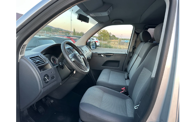 VW Caravelle 2.0TDI* 140к.с* 9-МЕСТЕН* ДЪЛГА БАЗА* 6 СКОРОСТИ - автомобили, коли, обяви за нови и употребявани 8