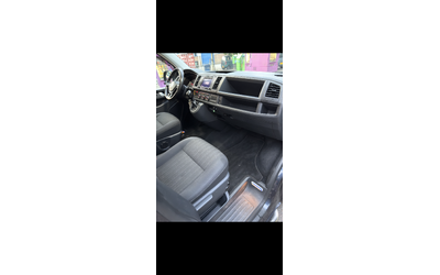 VW Caravelle, 2017 г., 114000 км, 150 к.с. - автомобили, коли, обяви за нови и употребявани 7