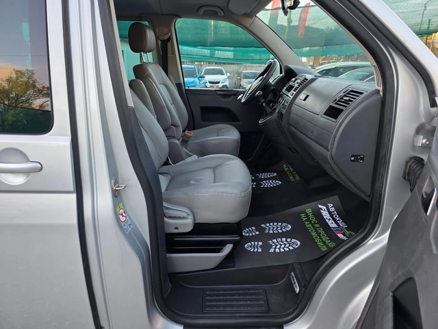 VW Caravelle 2.0TDI 140K.C. 4X4 / 6 СКОРОСТИ / 8 МЕСТА - автомобили, коли, обяви за нови и употребявани 9