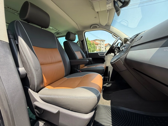 VW Caravelle PanAmericana-2.0BiTDI-AVTOMAT-4X4-CH - автомобили, коли, обяви за нови и употребявани 13