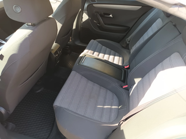 VW CC 1.8 TSI - автомобили, коли, обяви за нови и употребявани 9