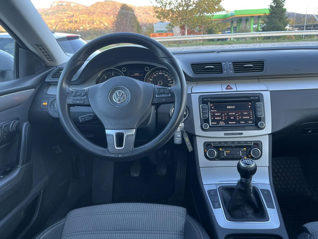 VW CC 2.0TDI 140к COMMON RAIL 6 СКОРОСТИ ВНОС ИТАЛИЯ - автомобили, коли, обяви за нови и употребявани 11
