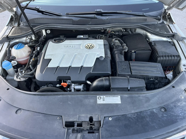 VW CC 2.0TDI 140к COMMON RAIL 6 СКОРОСТИ ВНОС ИТАЛИЯ - автомобили, коли, обяви за нови и употребявани 15