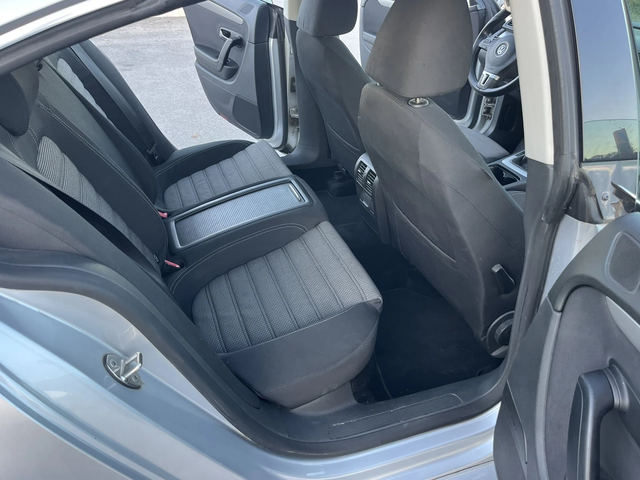 VW CC 2.0TDI 140к COMMON RAIL 6 СКОРОСТИ ВНОС ИТАЛИЯ - автомобили, коли, обяви за нови и употребявани 9