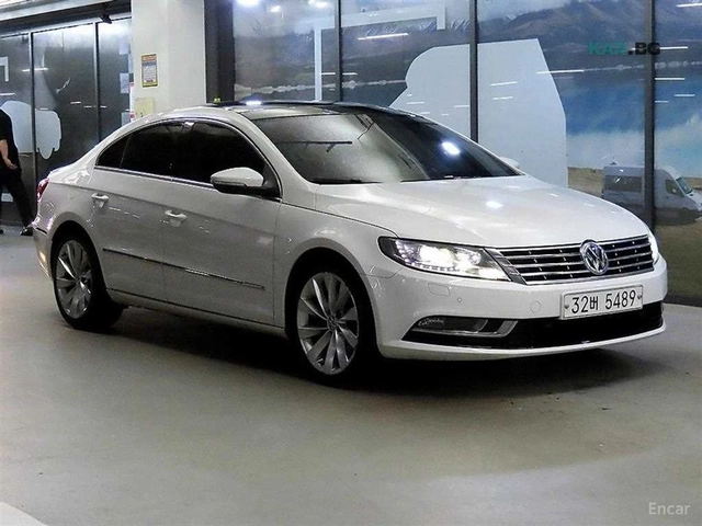 VW CC BLUE MOTION* ПОДГРЕВ*  ОБДУХВАНЕ* КАМЕРА* ПАНО* - автомобили, коли, обяви за нови и употребявани 0