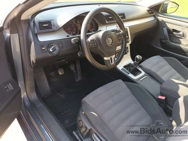 VW CC 1.8 TSI - автомобили, коли, обяви за нови и употребявани 9