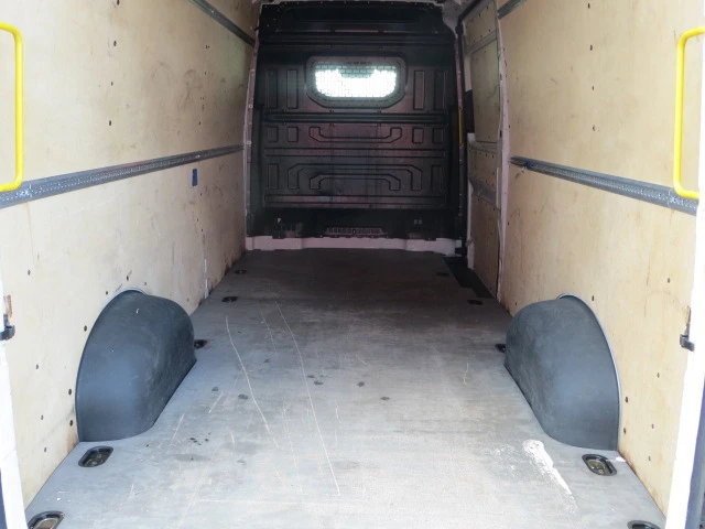 VW Crafter 2.0TDI ДЪЛГА БАЗА - автомобили, коли, обяви за нови и употребявани 15
