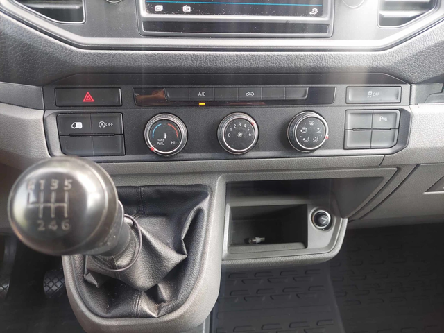 VW Crafter SUPER LONG 2, 0TDI 177ps - автомобили, коли, обяви за нови и употребявани 11