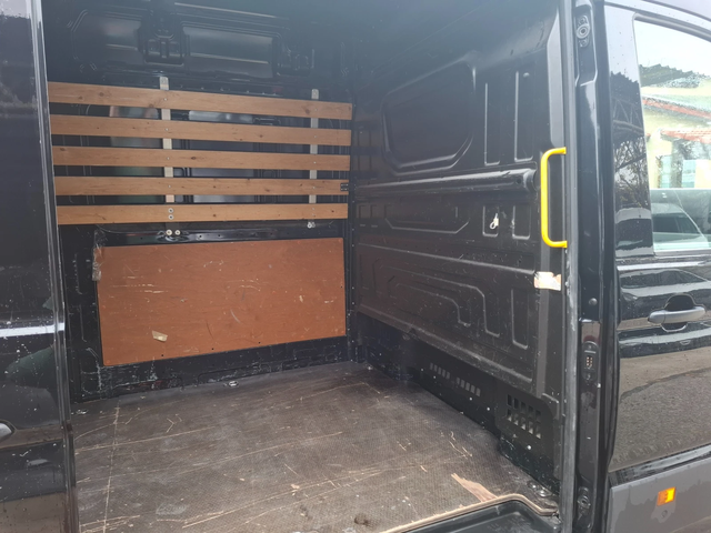VW Crafter 2.0tdi /Средна база/ Euro6 Navi Камера - автомобили, коли, обяви за нови и употребявани 11