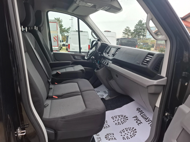 VW Crafter 2.0tdi /Средна база/ Euro6 Navi Камера - автомобили, коли, обяви за нови и употребявани 9