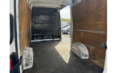 VW Crafter 2.0TDI 140 A/C EURO 6B - автомобили, коли, обяви за нови и употребявани 9